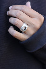 Load image into Gallery viewer, Mazí Ring (5.25-5.5)