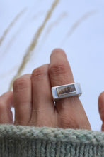 Load image into Gallery viewer, Dendritic Signet (7.5)