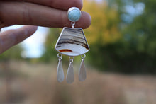 Load image into Gallery viewer, Follow the Light Danglers