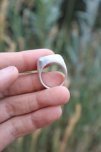 Load image into Gallery viewer, Portal Ring (6.75-7)