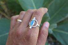 Load image into Gallery viewer, Wider Circles Ring (8)