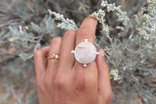 Load image into Gallery viewer, Wonder Ring (7.5-7.75)