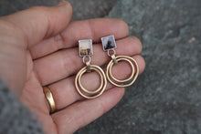 Load image into Gallery viewer, Wonder Earrings