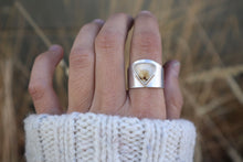 Load image into Gallery viewer, Golden Lands Ring (8.5-8.75)