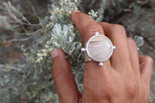 Load image into Gallery viewer, Wonder Ring (7.5-7.75)