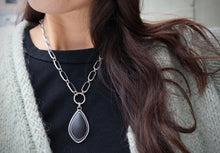 Load image into Gallery viewer, Dark as Night Necklace