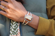 Load image into Gallery viewer, Owhyee Cuff