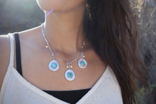 Load image into Gallery viewer, Divine Radiance Necklace