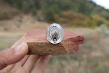 Load image into Gallery viewer, Bliss Saddle (8.5-8.75)