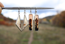 Load image into Gallery viewer, Burst of Light Earrings