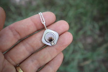 Load image into Gallery viewer, Warm Welcome Necklace