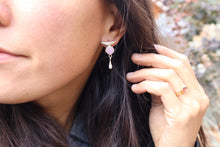 Load image into Gallery viewer, Organic Flow Posts