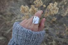 Load image into Gallery viewer, Grace Shield Ring (8.25-8.5)