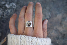 Load image into Gallery viewer, Dancing Silhouettes (6.5-6.75)