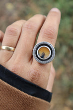 Load image into Gallery viewer, Wheel of Time Ring (size 9)