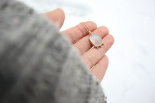 Load image into Gallery viewer, Stay Gold Necklace
