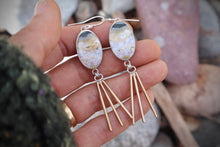 Load image into Gallery viewer, Shine Forth Danglers
