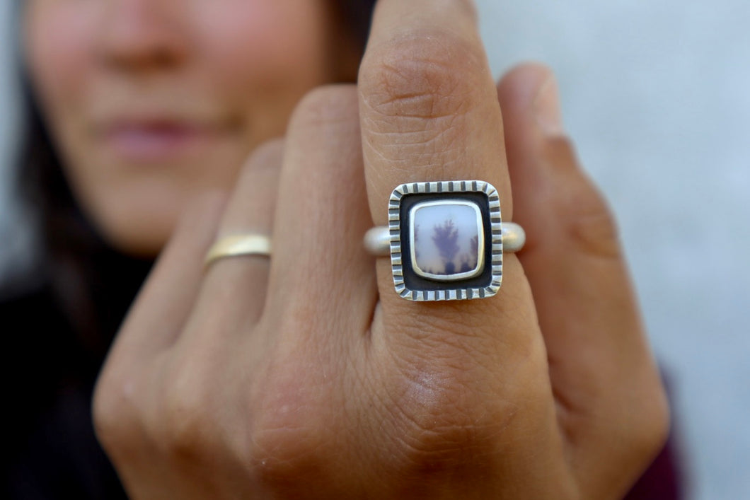 Into the Mist Ring (8.5)