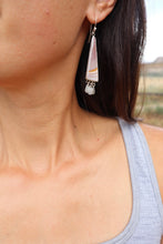 Load image into Gallery viewer, Starlit Dunes Earrings
