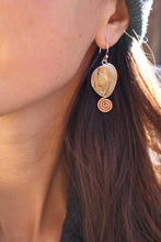 Load image into Gallery viewer, Canyon Swirl Danglers
