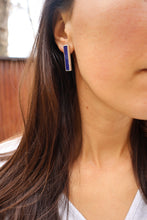 Load image into Gallery viewer, Lapis Lazuli Bar Posts

