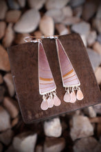 Load image into Gallery viewer, Starlit Dunes Earrings
