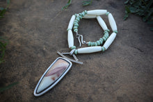 Load image into Gallery viewer, Soften the Edges Necklace
