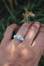 Load image into Gallery viewer, Three Sisters Ring (5.5)
