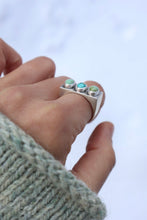 Load image into Gallery viewer, Signet Tri-Stone (9.5)
