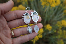 Load image into Gallery viewer, Wind Whispers Earrings
