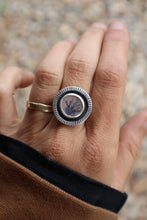 Load image into Gallery viewer, Wheel of Time Ring (size 6)
