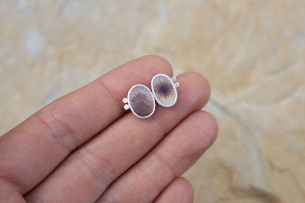 Mismatched Studs w. Gold 2