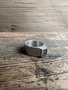 Signet Ring 1