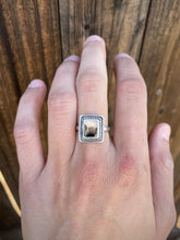 Load image into Gallery viewer, Intricacies Ring (Size 6.5)
